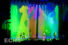 Alanis-Morisette-Xfinity-12