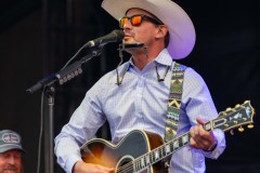 TurnpikeTroubadours_-1