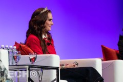 Brooke-Shields-Simmons-Leadership-Conference-13