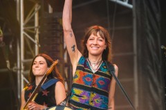 larkin-poe-17