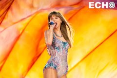Taylor-Swift-43-Gillette-scaled